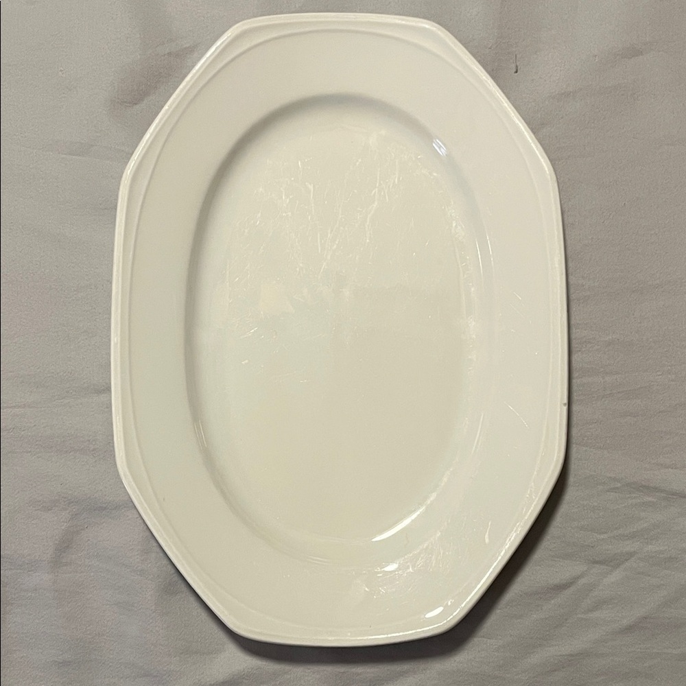 Beautiful Vintage Schonwald Germany 9385 White Oval Serving Platter Formal Decor
